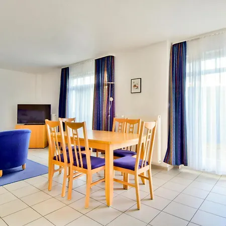 Ferienwohnungen In Der Villa Regina Maris Heringsdorf  Buitenkant foto