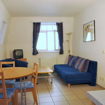 Ferienwohnungen In Der Villa Regina Maris Heringsdorf  Buitenkant foto